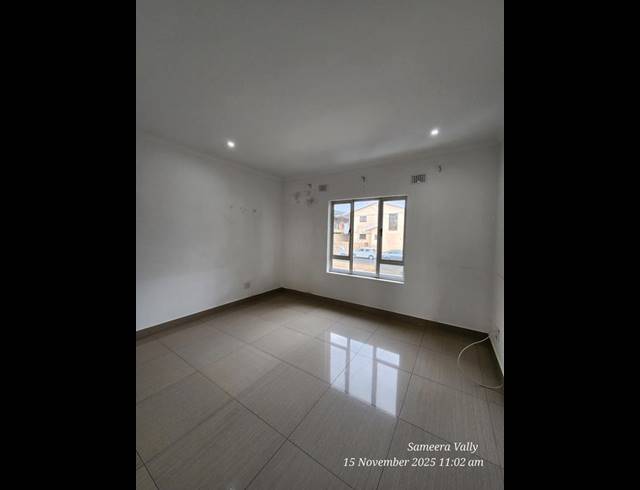 2 BEDROOM PROPERTY TO RENT IN OVERPORT